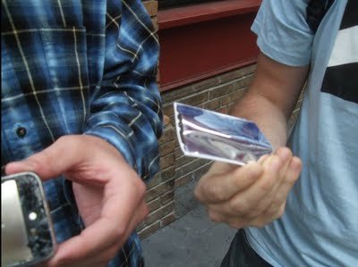 #04 Zerstörte iPhones