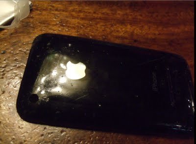 #13 Zerstörte iPhones