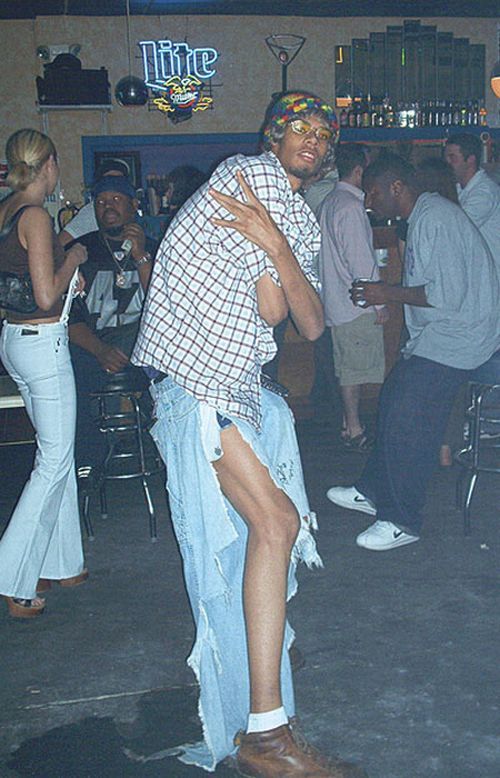 #02 Crazy Street Fashion