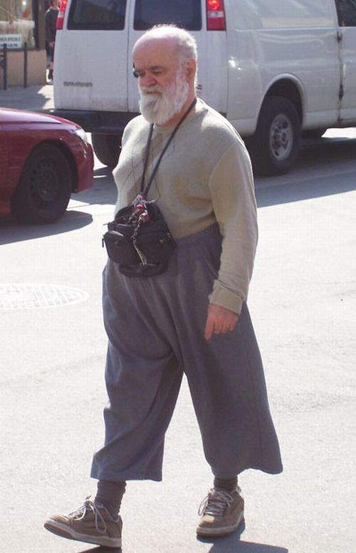 #22 Crazy Street Fashion