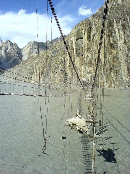 Hussaini Brücke in Pakistan