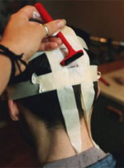 #03 Schalter am Hinterkopf