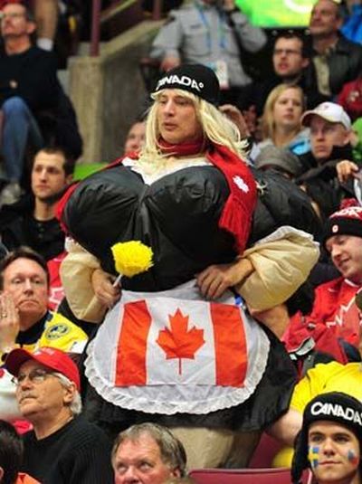 #07 Olympia Fans 2010