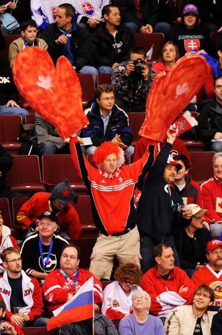 #18 Olympia Fans 2010