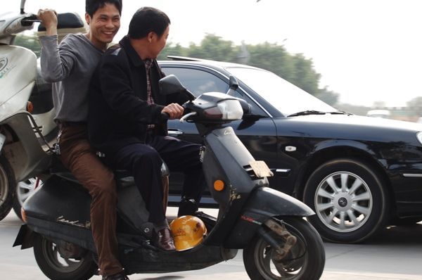 #03 Roller transportieren in China