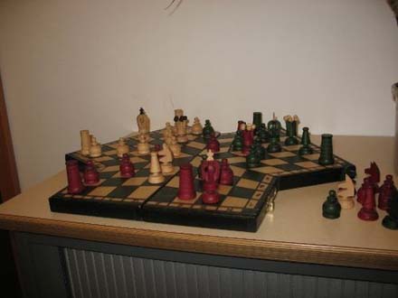 Schachbrett für 3 Spieler