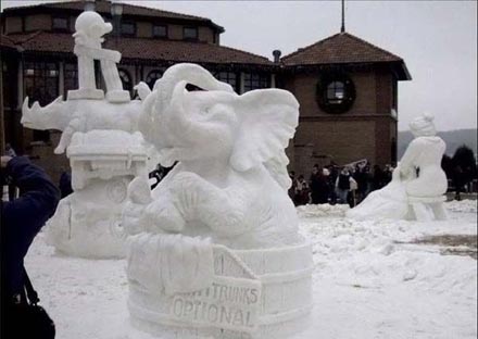 Schnee-Skulpturen