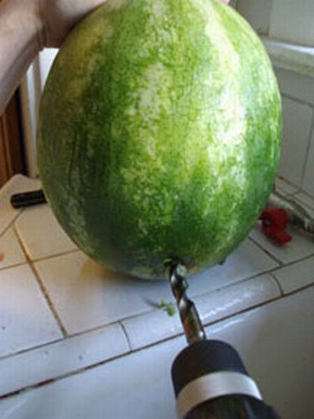 Wassermelone mit Zapfhahn