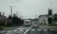 Auf der Flucht mit dem Wohnwagen