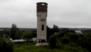 Den Turm reißen wir selber ab