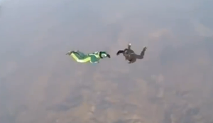 Fallschirmsprung ohne Fallschirm