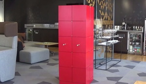 Interessanter Designer-Schrank