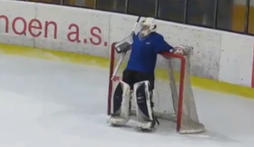 Strammer Eishockey-Torwart