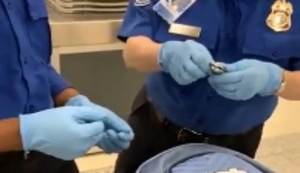 Was haben Sie denn im Handgepäck?