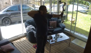 Bogen in Richtung Garten abfeuern