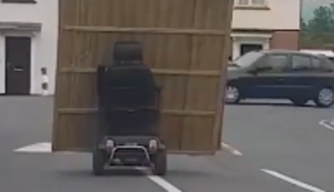 Holzzaun transportieren