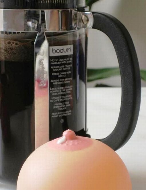 Brüste im Kühlschrank