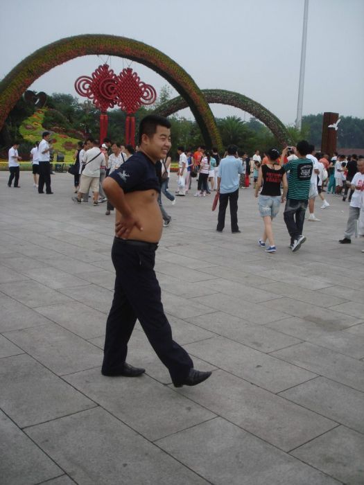 In China trägt man Bauchfrei