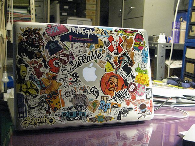 Beklebte Laptops