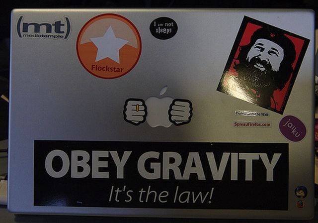 Beklebte Laptops