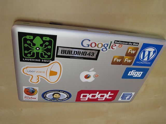 Beklebte Laptops