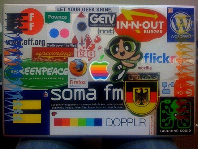 Beklebte Laptops