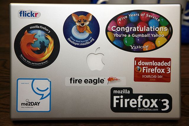 Beklebte Laptops