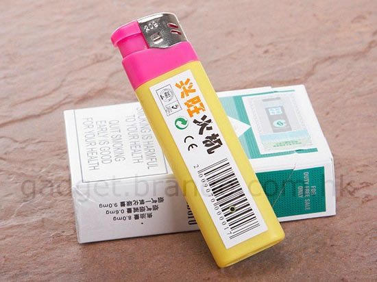 #01 Kamera im Feuerzeug