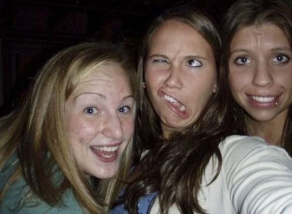 Verrückte Girls im Bild