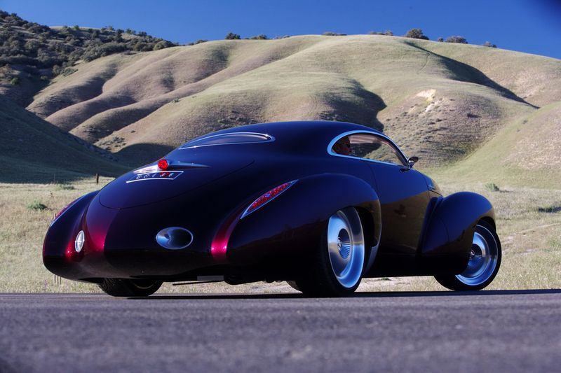 Holden Efijy