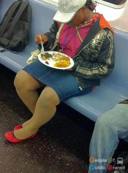 Lustige und verrückte Leute in der U-Bahn 4