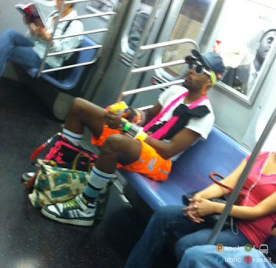 Lustige und verrückte Leute in der U-Bahn 4