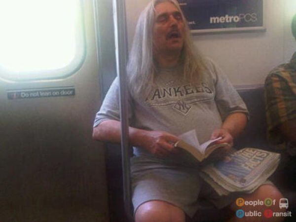Lustige und verrückte Leute in der U-Bahn 4