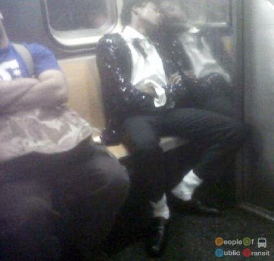 Lustige und verrückte Leute in der U-Bahn 4