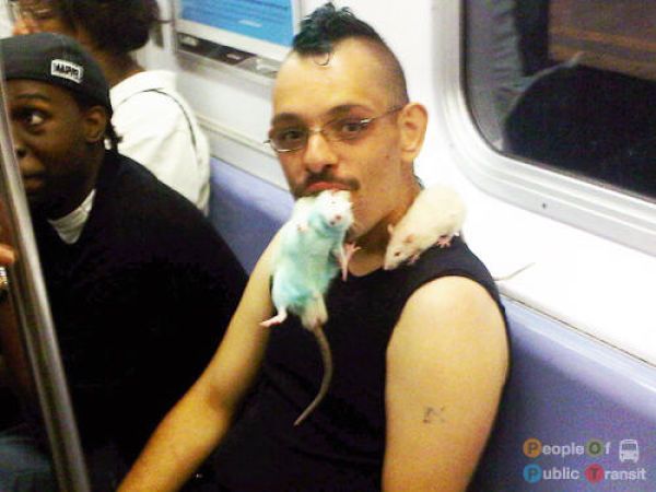 Lustige und verrückte Leute in der U-Bahn 4