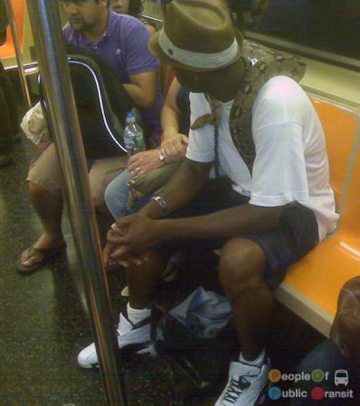 Lustige und verrückte Leute in der U-Bahn 4