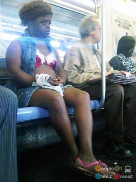 Lustige und verrückte Leute in der U-Bahn 4