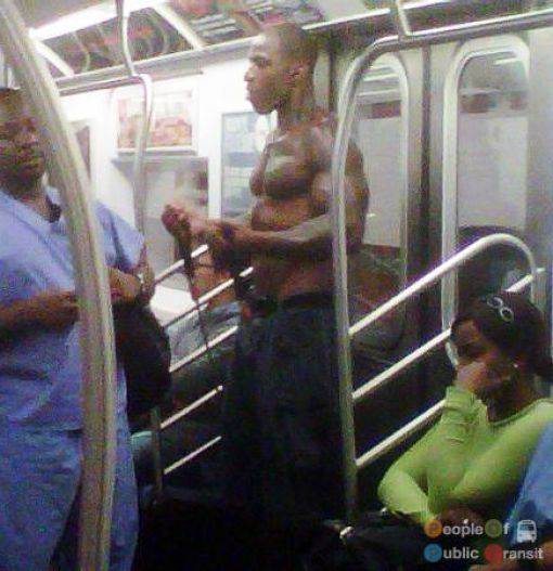 Lustige und verrückte Leute in der U-Bahn 4