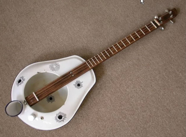 Total verrückte Gitarren