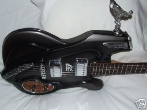 Total verrückte Gitarren