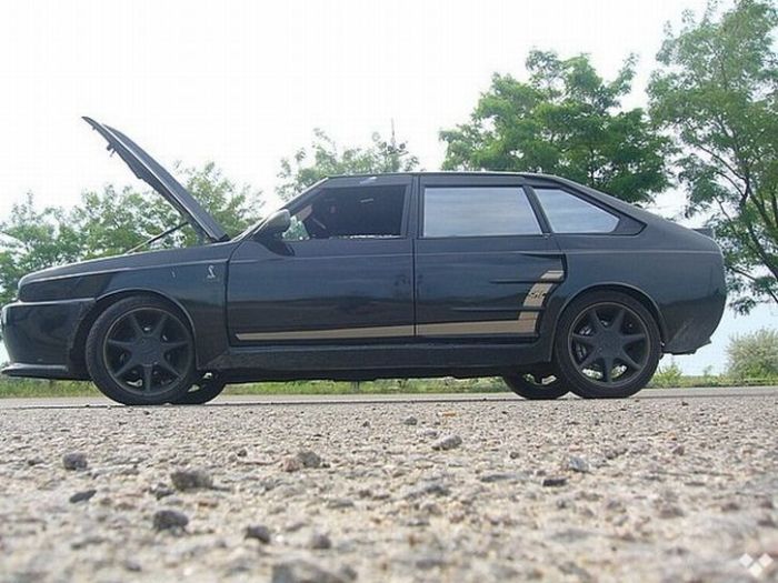 Ukrainischer Mustang der Marke Eigenbau