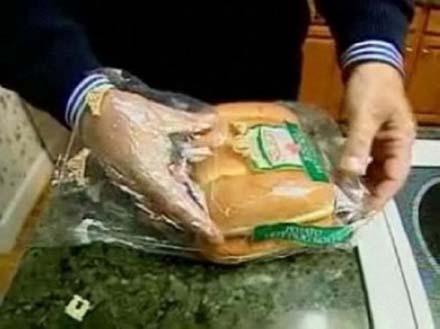 Brötchen mit Fleischeinlage