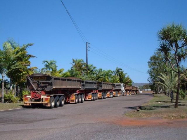 Road-Trains in Australien