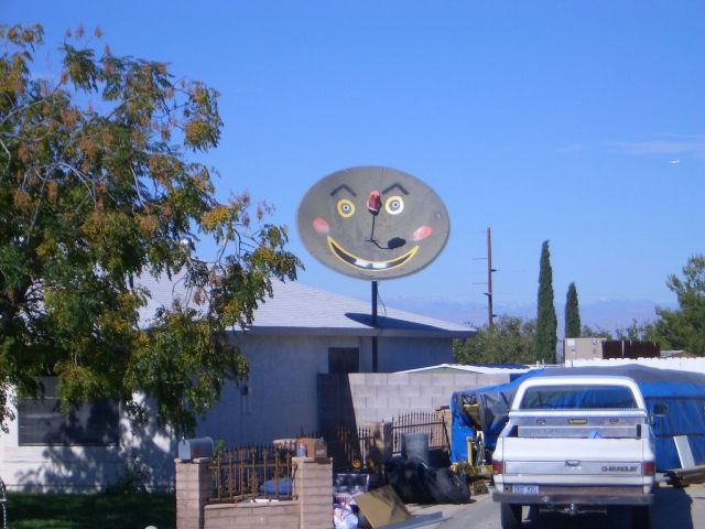 Satellitenanlagen aus aller Welt