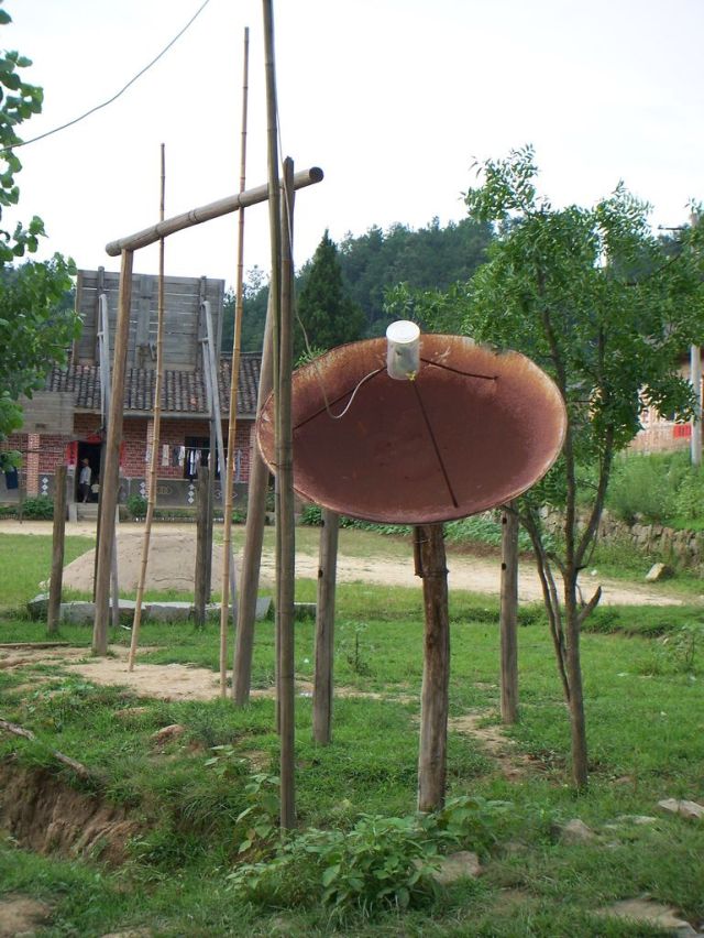 Satellitenanlagen aus aller Welt