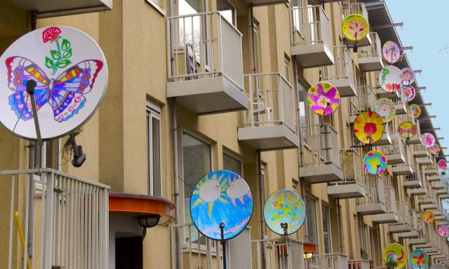 Satellitenanlagen aus aller Welt