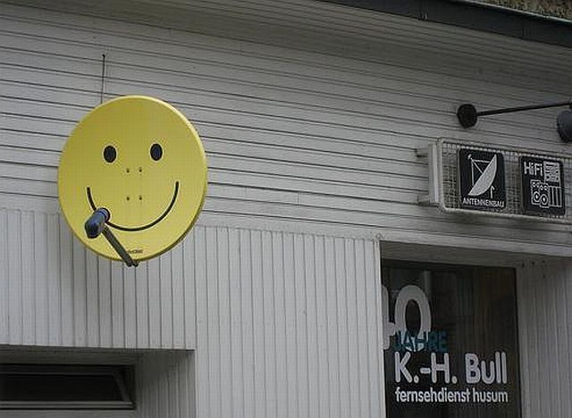 Satellitenanlagen aus aller Welt