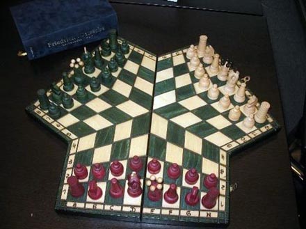 Schachbrett für 3 Spieler