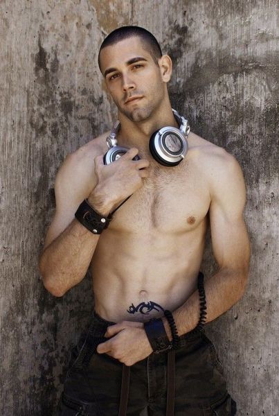 Schöne Männer für unsere Damen