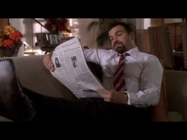 Zeitung lesen in Serien und Filmen